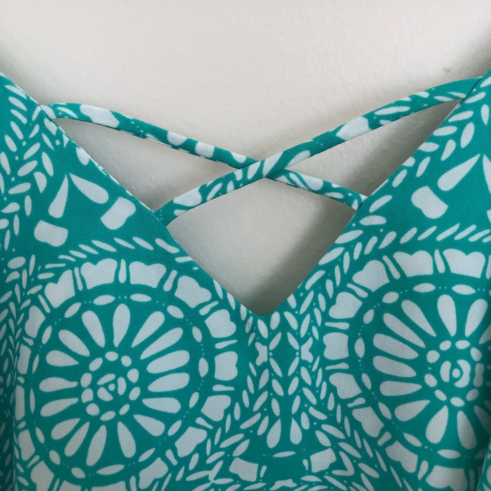 Ruffled Tank Top - Picture 3 of 5
